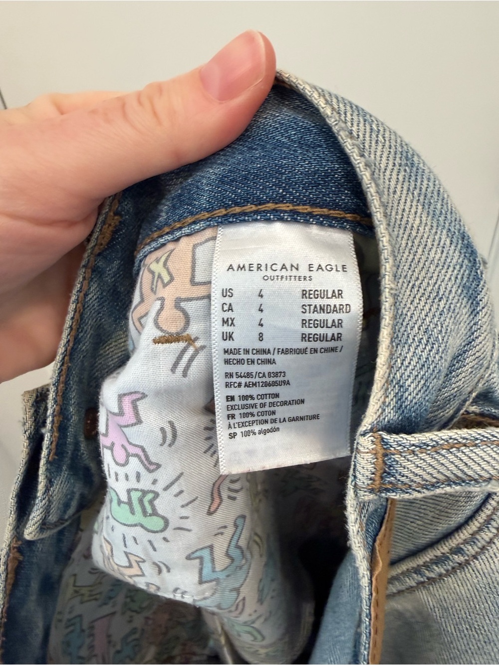 American Eagle Keith Haring Patched Mom Jeans Size 4 - Picture 9 of 9